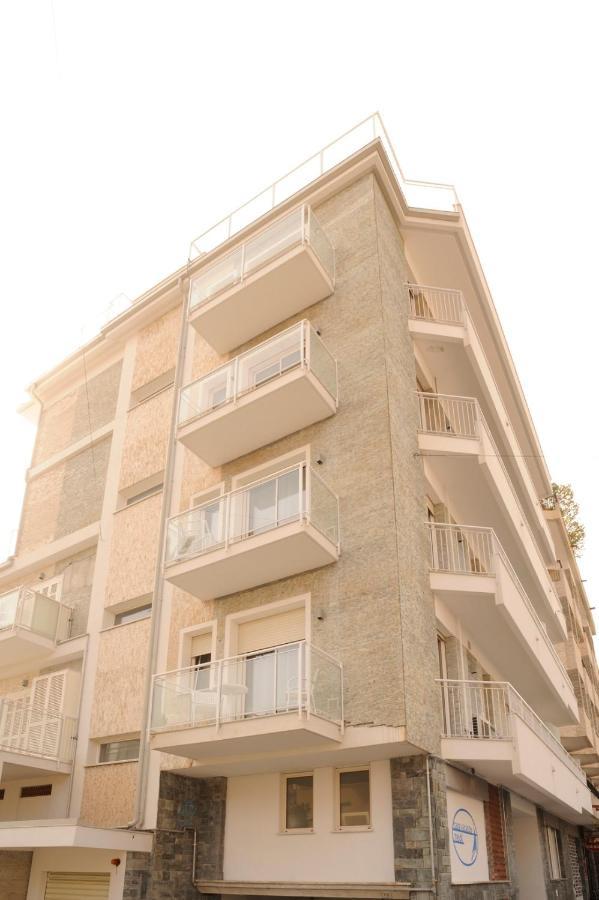 Casa Vacanze Medit 알라시오 외부 사진